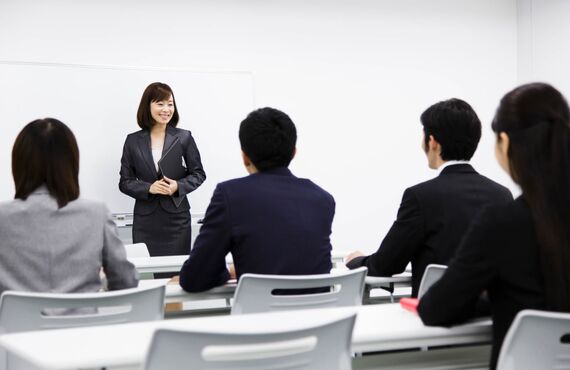 メンタルコントロールにより業務効率も見直します | 東京近郊で感情のコーチングを行うエモーション・クララ